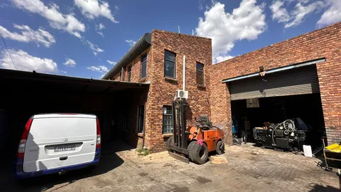 16 Delfos Street, Alrode